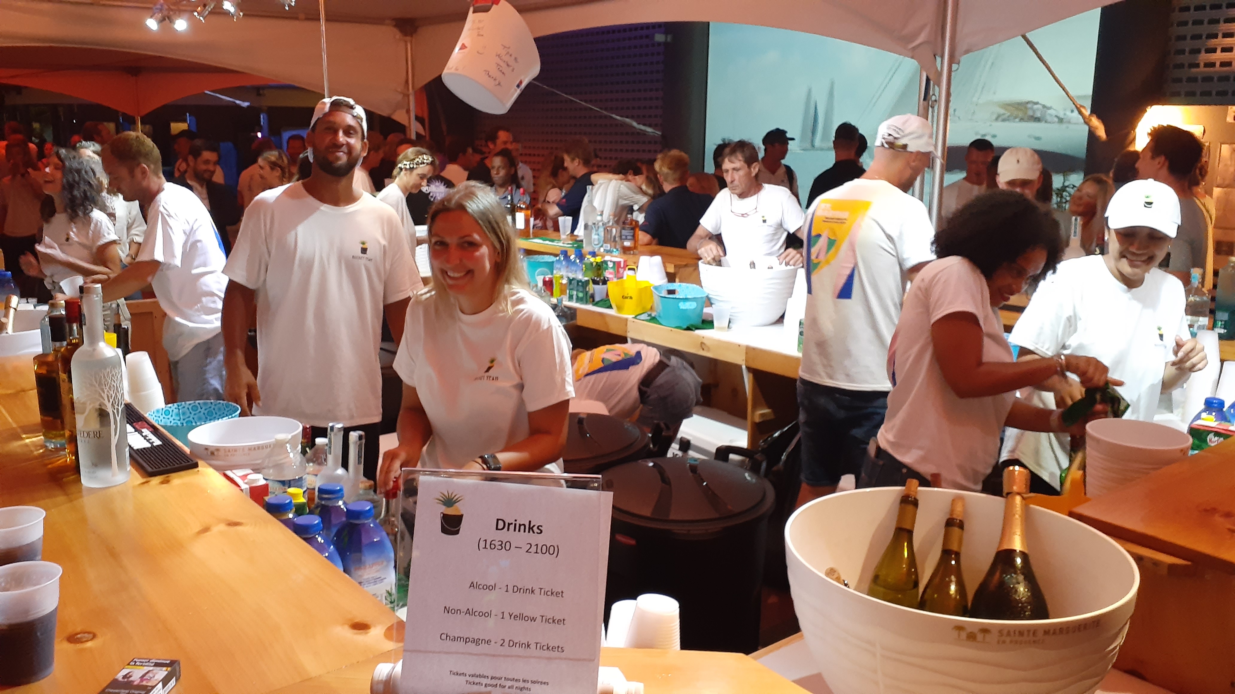 Bucket 2024: Fun Party On The Quay | SBHonline St Barts Community Forums