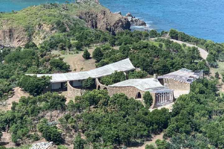 5fc7774b47ccb_rockefeller villa.jpg