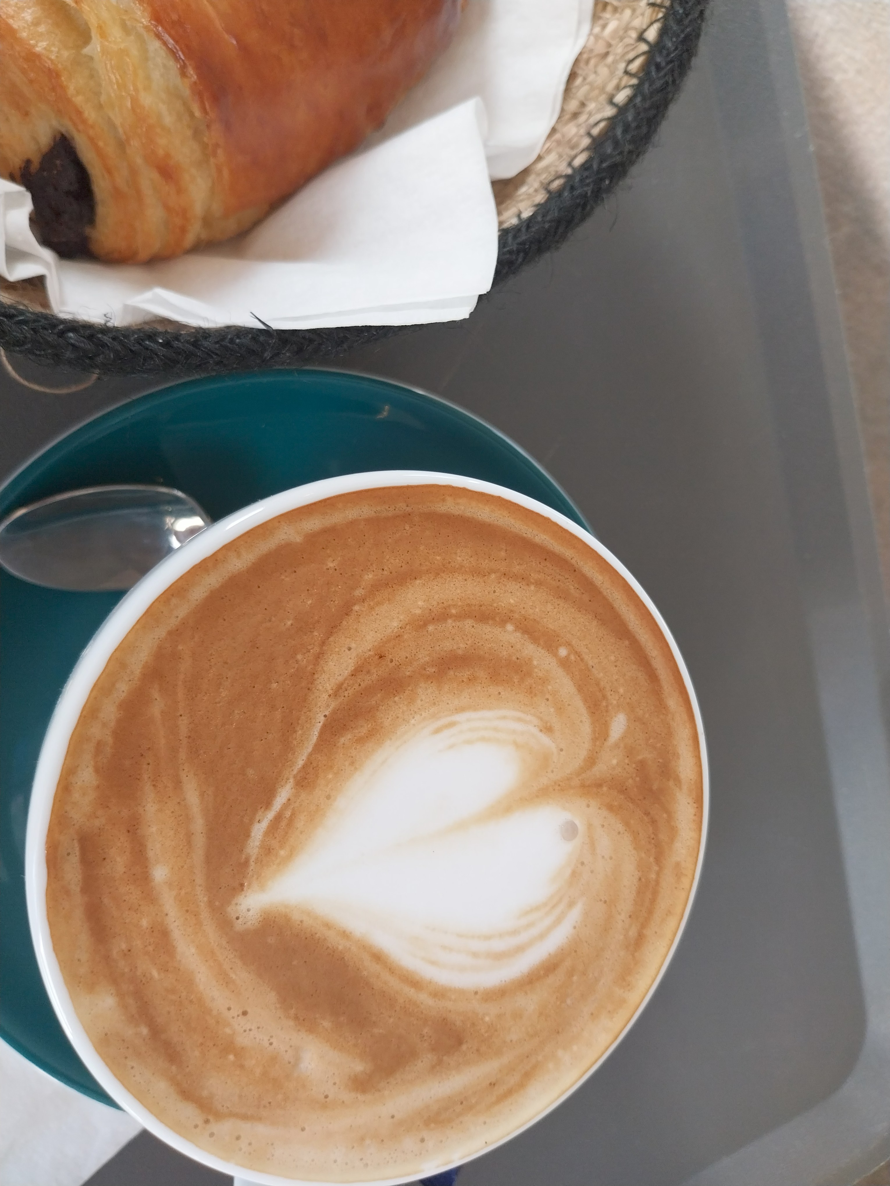 cafe.jpg