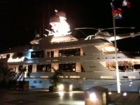 yacht_2.jpg