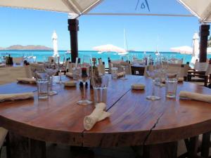 table-at-nikki-beach