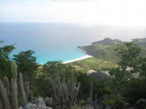 unique-view-of-saline-beach